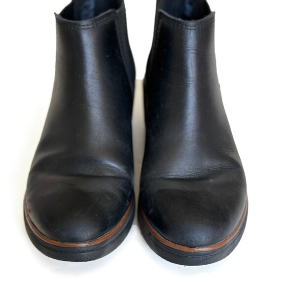 Clarks Wedge Chelsea Ankle Boots Women's 7 M Black Leather Pull On Bootie - Picture 5 of 8